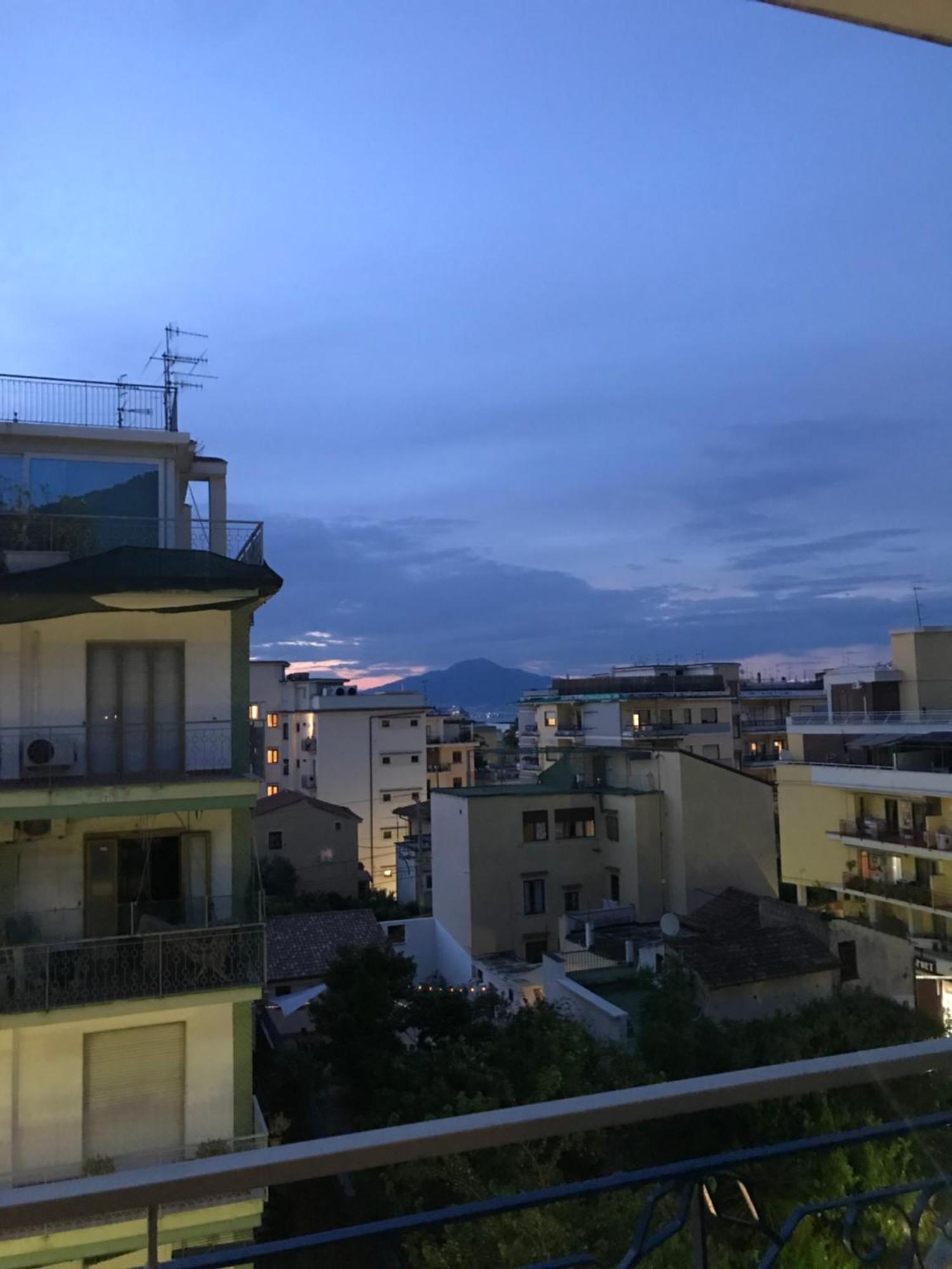 Appartamento The House Of Peppe&Luisa Sorrento Esterno foto