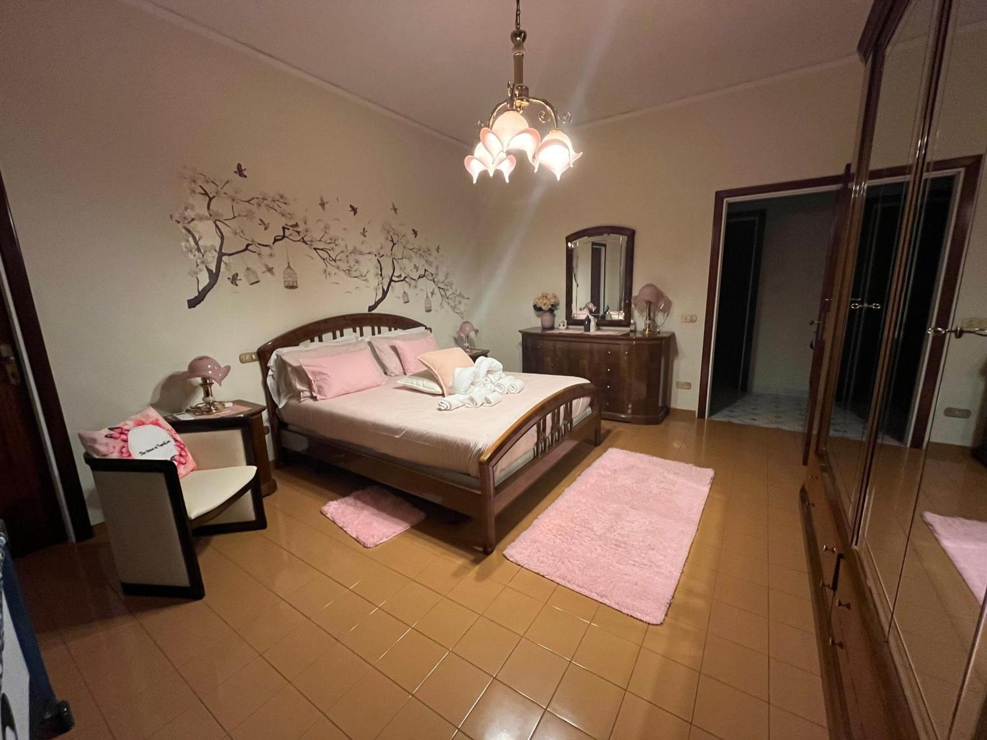 Appartamento The House Of Peppe&Luisa Sorrento Esterno foto
